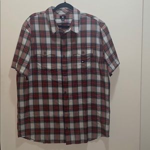 DC Plaid Short Sleeve Button Down Shirt XL